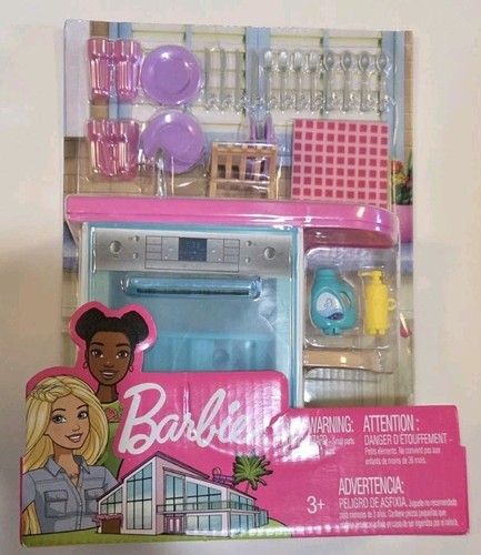 Set pezzi accessori casa
