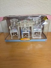 Tavolo e sedie da pranzo