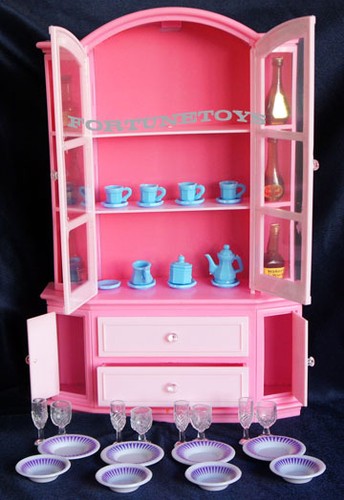 New gloria doll - gloria, house