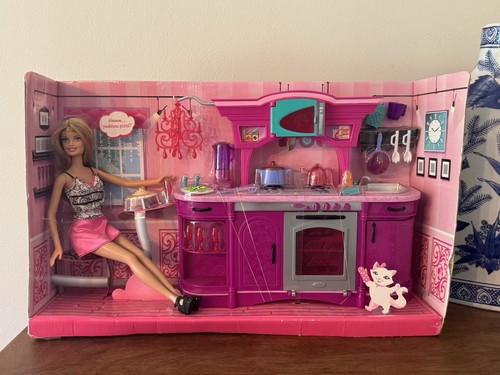 Barbie glam 2009 - glam, playset
